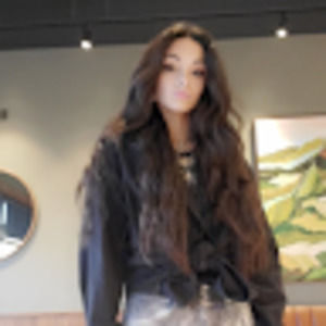 Meet your Posher, Angela